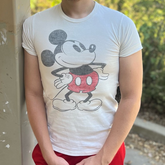 DISNEY MICKEY MOUSE MEN T SHIRT VINTAGE DISTRESSED HAPPY FACE SMILE PROUD PRIDE - Picture 16 of 16